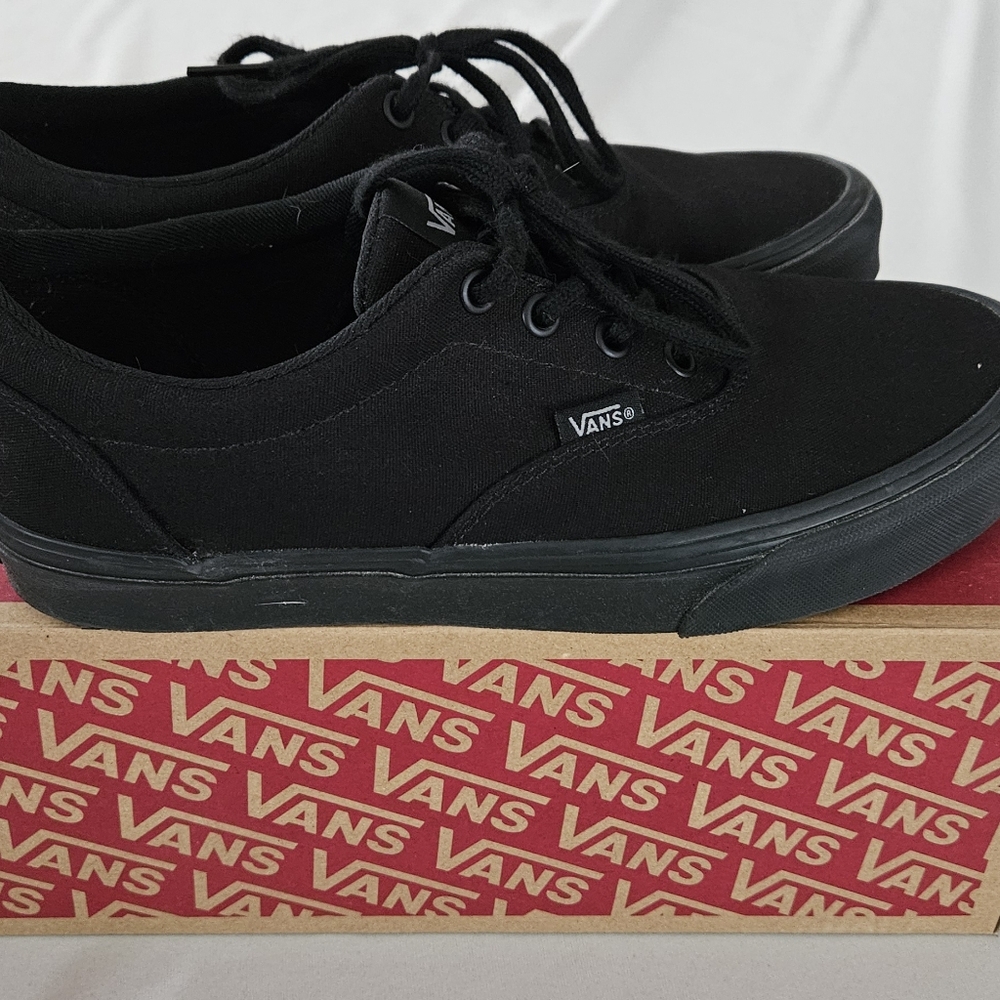 Vans Women's Black Canvas Sneakers